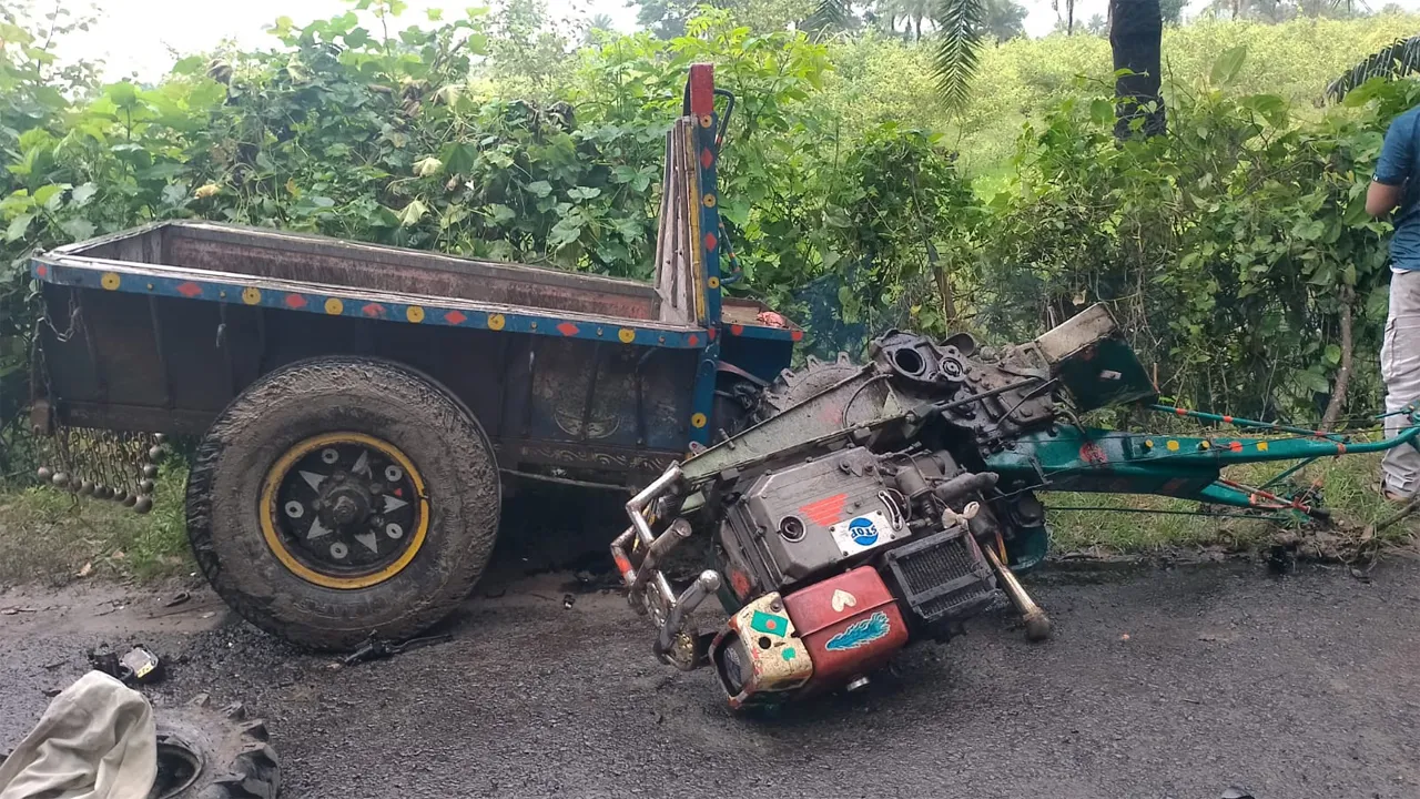 শার্শায় ট্রলি-মোটরসাইকেল সংঘর্ষে নিহত ২