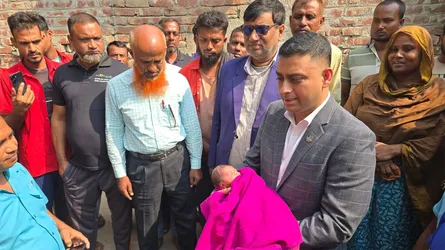 বেনাপোলে নদীর পাড় থেকে নবজাতক উদ্ধার