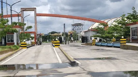 বেনাপোল-পেট্রাপোল বন্দর দিয়ে আমদানি বাণিজ্য বন্ধ