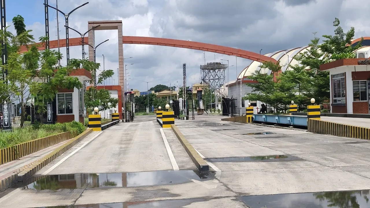 ২৬ আগস্ট ঈদে মিলাদুন্নবী : বেনাপোলে বন্ধ থাকবে আমদানি-রফতানি বাণিজ্য