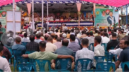 ভালুকায় বিএনপির সদস্য ও নবায়ন ফরম বিতরণ