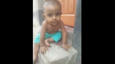 রাজশাহীর দুর্গাপুরে নানাবাড়ি এসে ট্রলিচাপায় শিশুর মৃত্যু