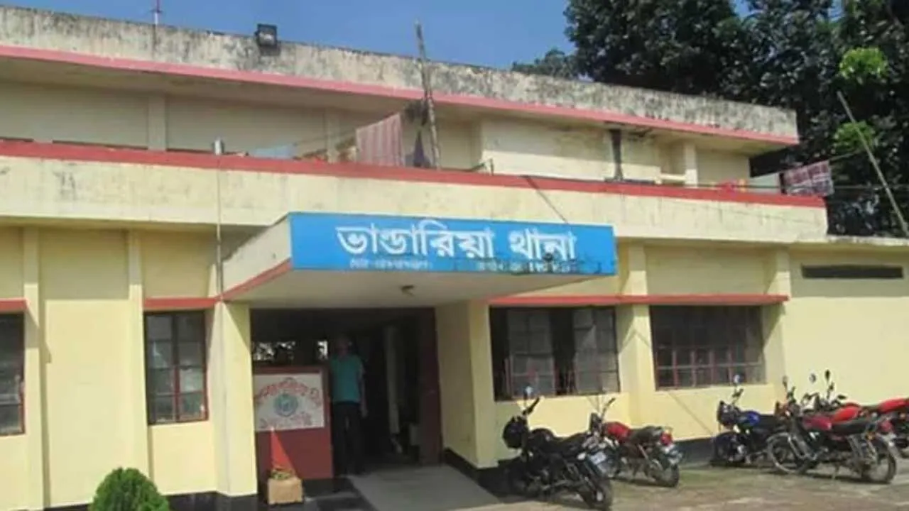 ভাণ্ডারিয়ায় এক কেজি গাঁজাসহ মাদক কারবারি গ্রেফতার