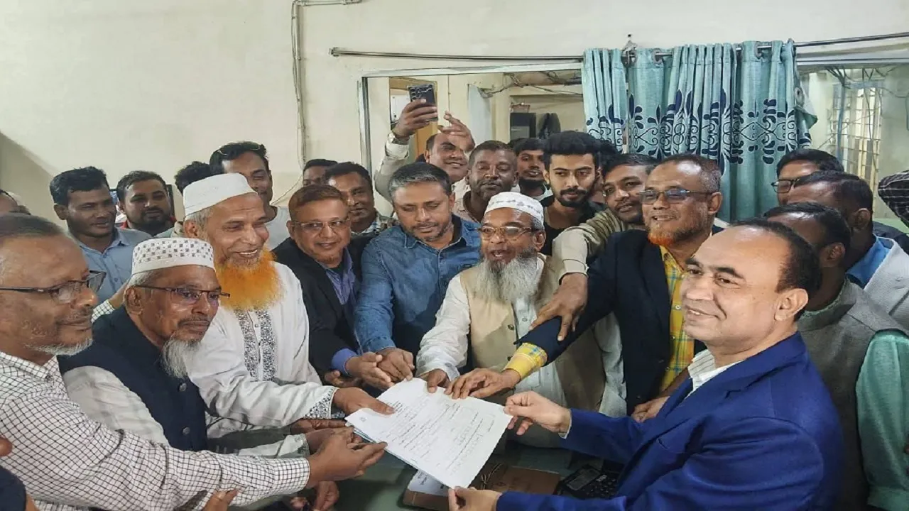 ভোলা-৪ আসনে বিএনপি থেকে মনোনয়ন পত্র সংগ্রহ করেছেন নুরুল ইসলাম নয়ন