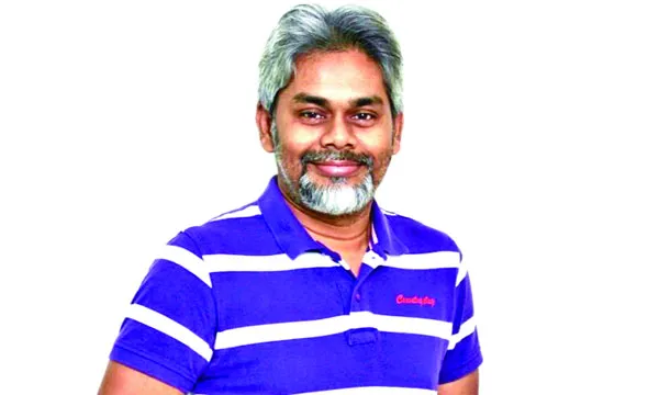 একক অভিনয়ে দর্শক মাতালেন এরশাদ হাসান