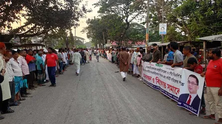 বিএনপির কমিটি দ্বন্দ্বে উত্তাল বোয়ালমারী, কেন্দ্রীয় নেতা অবরুদ্ধ