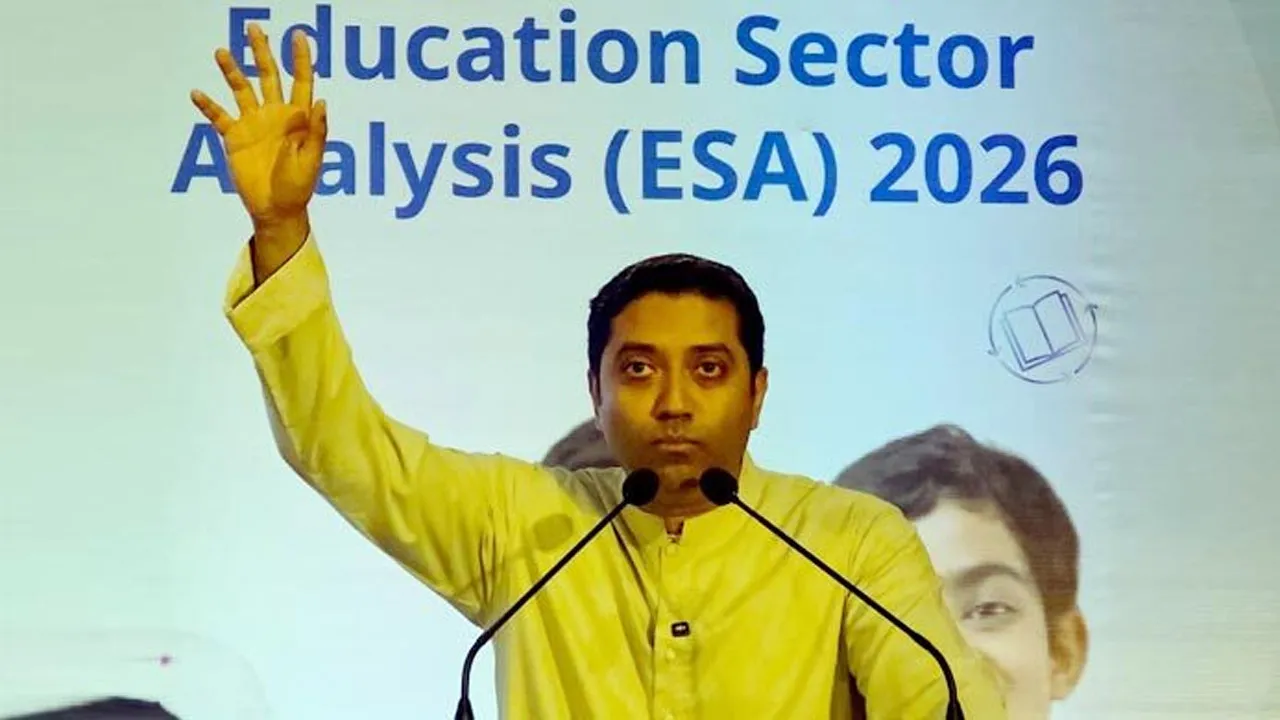 প্রাথমিক শিক্ষকদের বদলির প্রক্রিয়া যাচ্ছে স্থানীয় প্রশাসনের কাছে : প্রতিমন্ত্রী