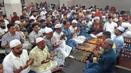 খালেদা জিয়ার কারামুক্তি দিবস উপলক্ষে বগুড়ায় জেলা বিএনপির দোয়া মাহফিল