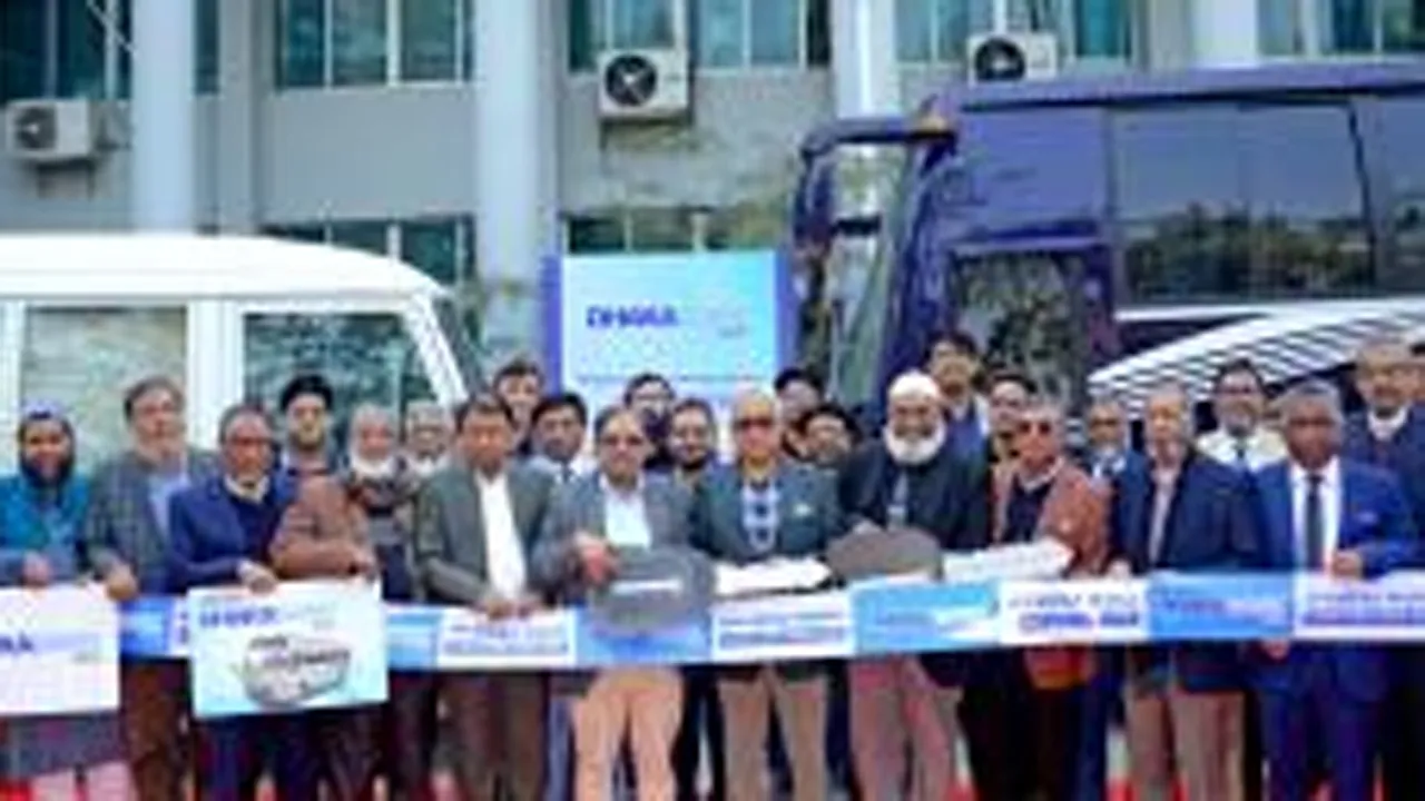 শজিমেক শিক্ষক ও শিক্ষার্থীদের জন্য ঢাকা ব্যাংকের বাস ও কোস্টার প্রদান