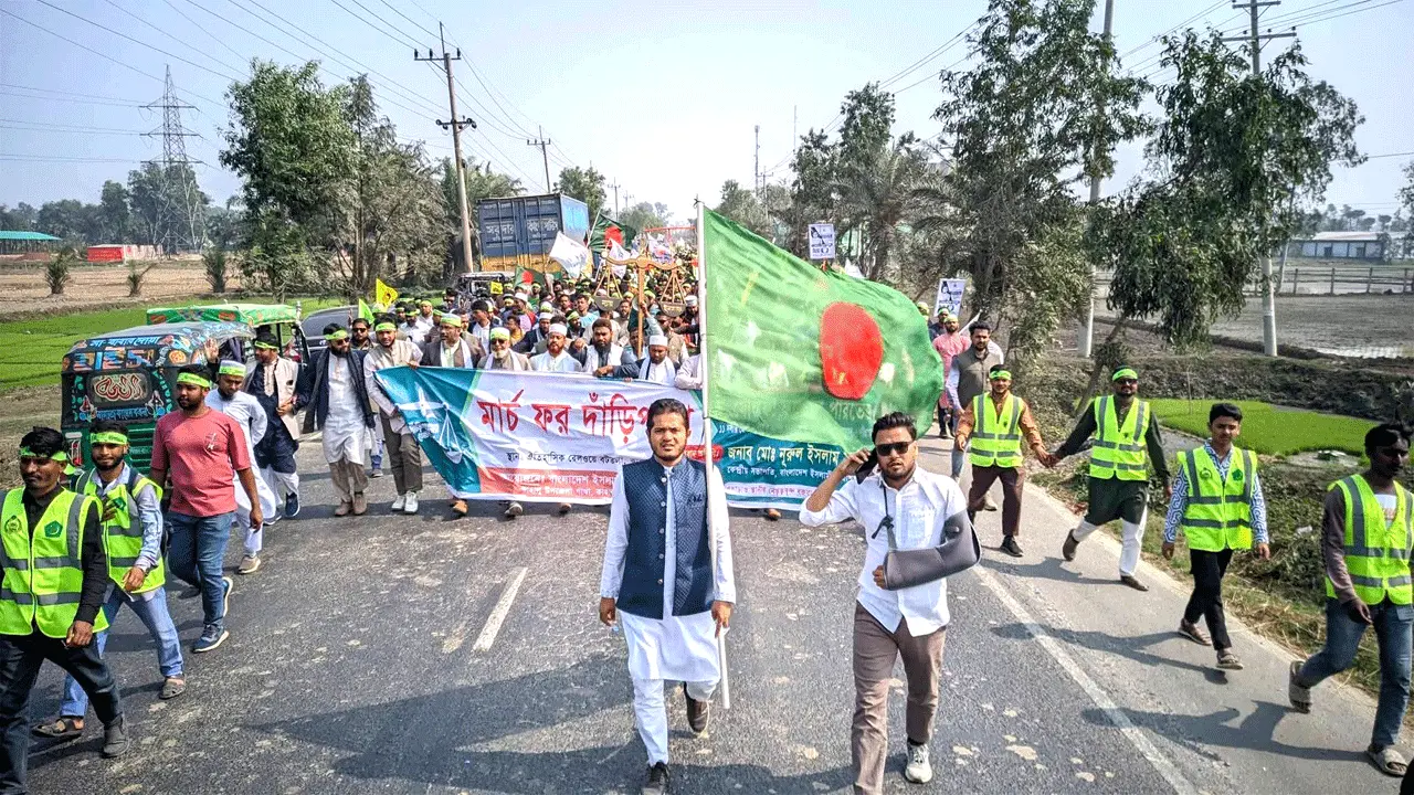 দেশের মানুষ চাঁদাবাজদের ক্ষমতায় বসানোর জন্য জুলাইয়ে জীবন দেয়নি