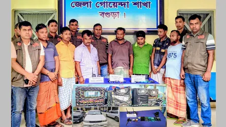 বগুড়ায় ডিবি পুলিশ পরিচয়ে ছিনতাই, সর্দারসহ গ্রেফতার ৭