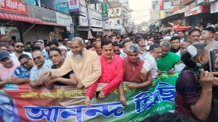 বগুড়া সিটি করপোরেশন অনুমোদন লাভে বিএনপির আনন্দ মিছিল