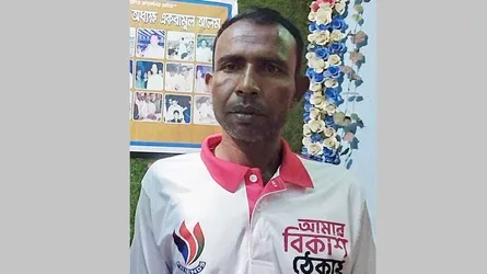 বড়াইগ্রামে শোবার ঘর থেকে যুবদল নেতার অর্ধগলিত লাশ উদ্ধার