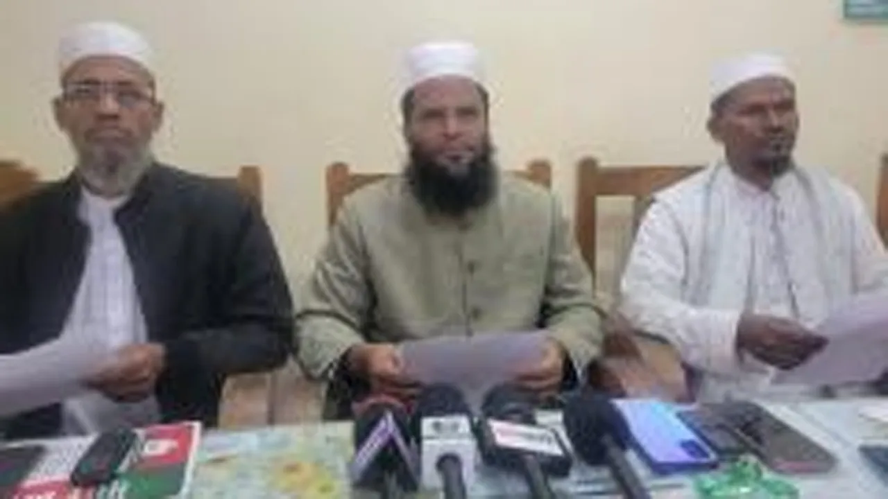বোরহানউদ্দিনে জামায়াত কর্মীদের ওপর হামলার প্রতিবাদে সংবাদ সম্মেলন
