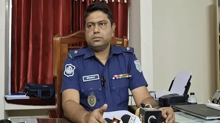 বড়লেখায় মুন্নির মৃত্যু নিয়ে পুলিশের সংবাদ সম্মেলন