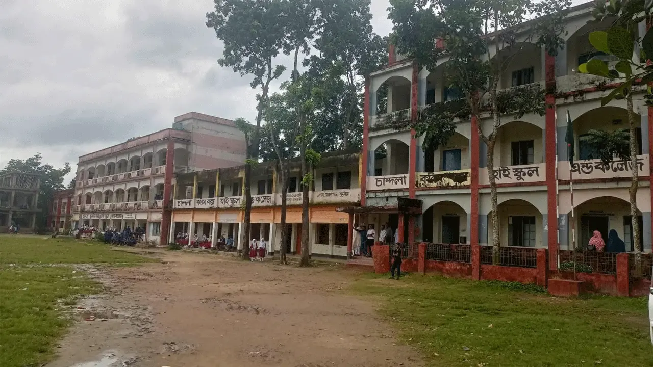 ব্রাহ্মণপাড়ায় ৭ মাধ্যমিক বিদ্যালয় চলছে ভারপ্রাপ্ত প্রধান শিক্ষক দিয়ে