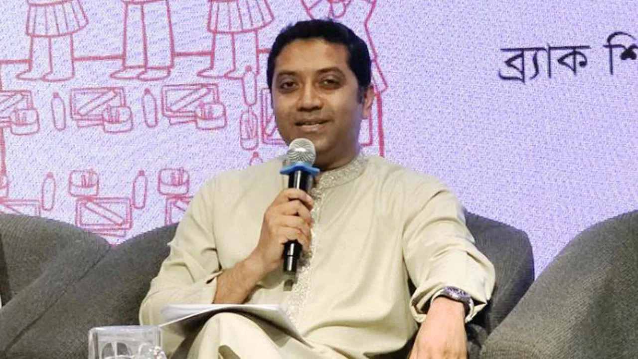 প্রাথমিকের শিক্ষার্থীদের বিনামূল্যে ইউনিফর্ম দেবে সরকার