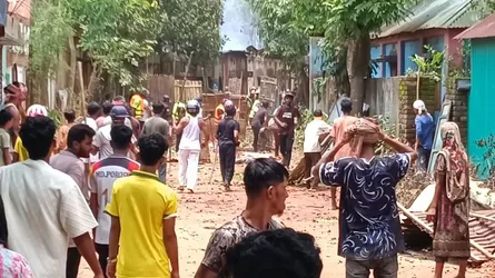 ব্রাহ্মণবাড়িয়ায় দোকান উচ্ছেদকে কেন্দ্র করে সংঘর্ষ, আহত ২০