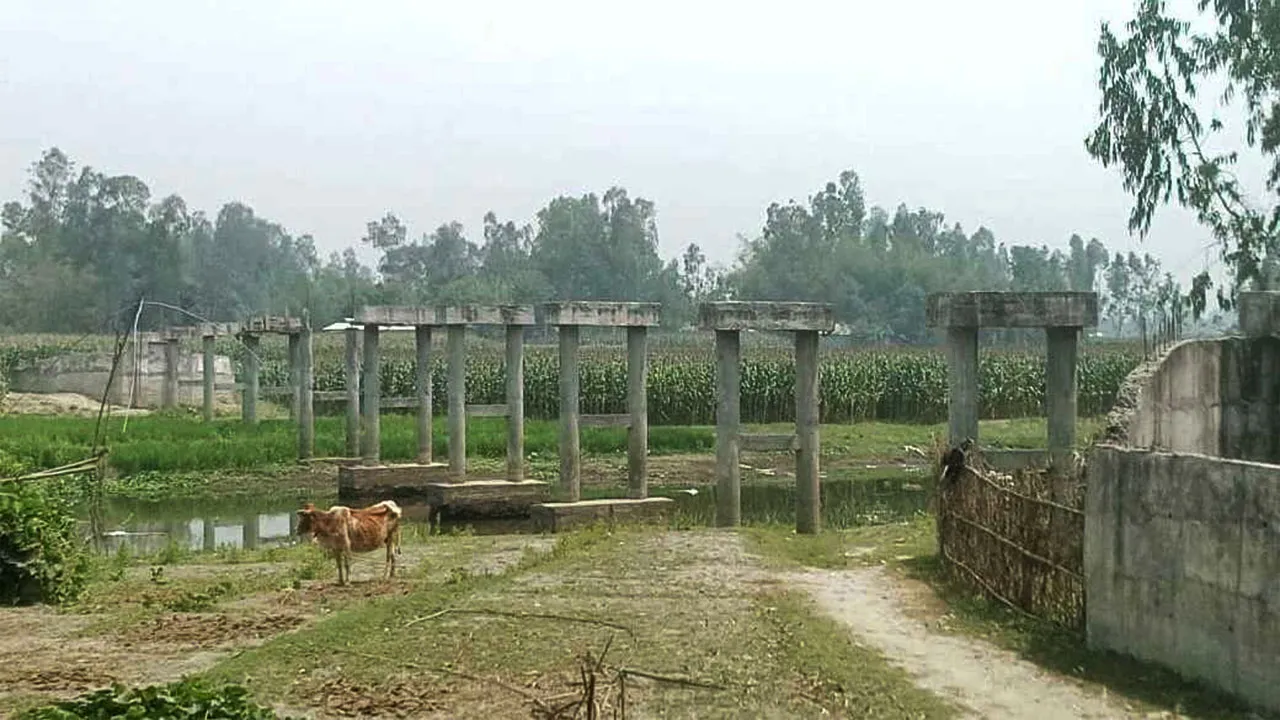 পল্লীর ৩৫টি সেতু সাত বছরেও নির্মাণ হয়নি