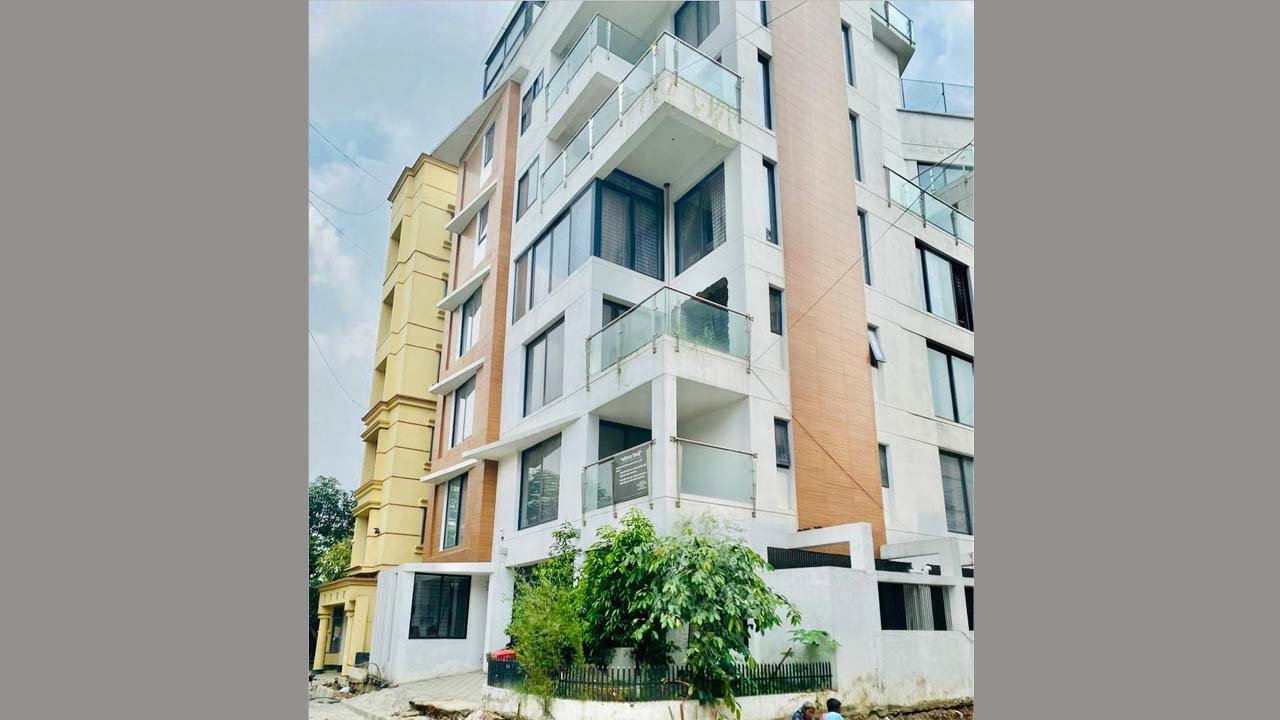 Building Dhamaka Shoping