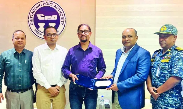 চট্টগ্রাম বন্দর থেকে ১০০ কোটি টাকা পেল চসিক
