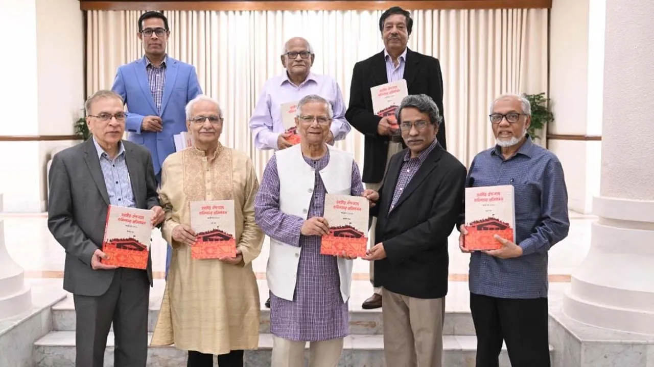 সংস্কার কমিশনের প্রতিবেদন সহজভাবে প্রকাশের আহ্বান প্রধান উপদেষ্টার