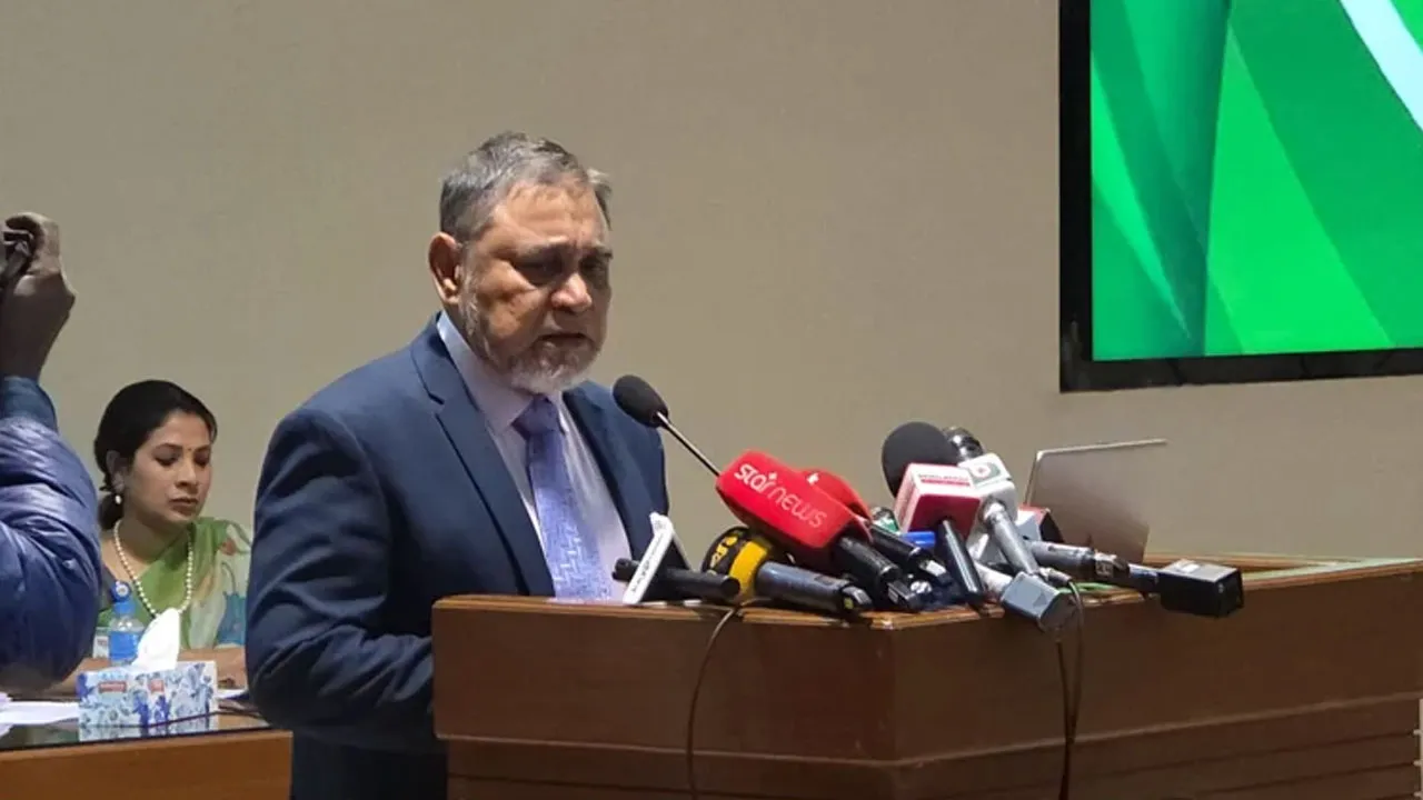 নির্বাচন আয়োজনে গুরুদায়িত্ব পালনে ব্যর্থতার অবকাশ নেই : সিইসি