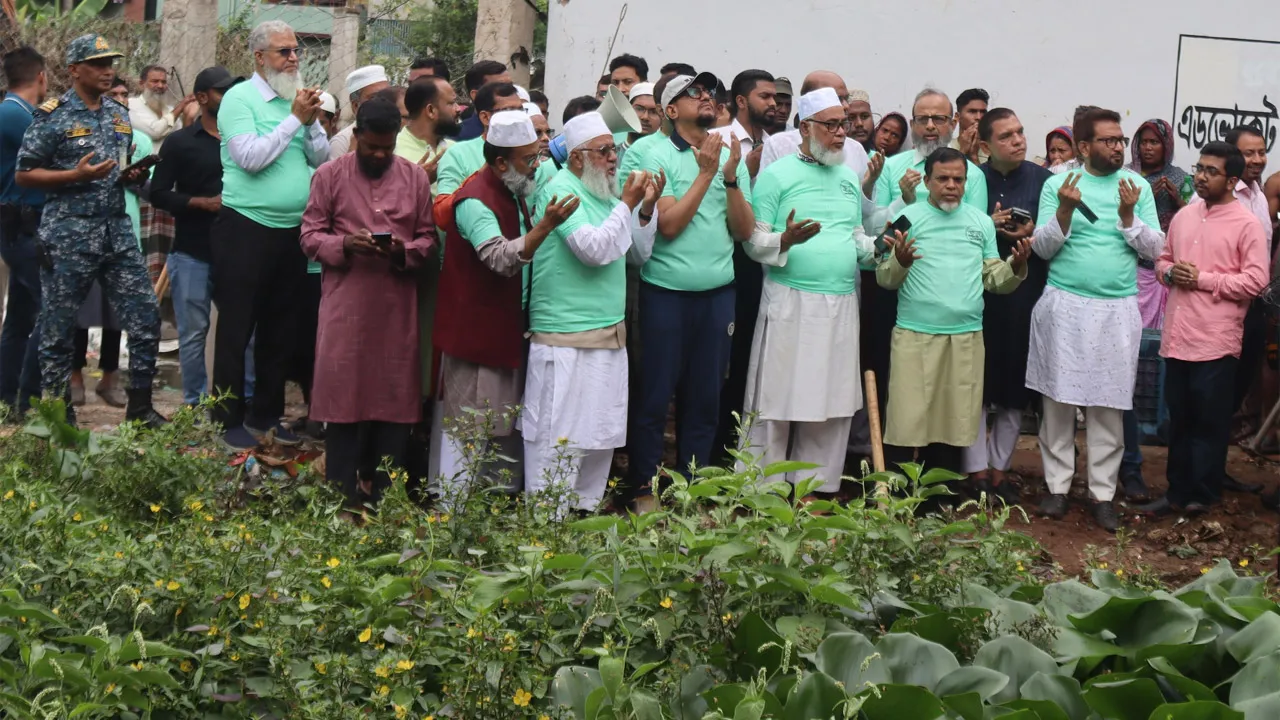 জলাবদ্ধতা নিরসনে জামায়াতের উদ্যোগকে স্বাগত জানাই : চসিক মেয়র
