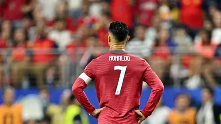 ডালাসে শেষ বাঁশিতে শেষ হলো এক মহাকাব্য, থামলেন রোনালদো