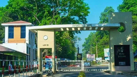 ঈদুল আজহা উপলক্ষে বিভাগীয় শহরে বাস সার্ভিস চায় চাকসু