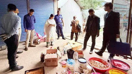 নগরকান্দায় কেক কারখানা মালিককে এক লাখ টাকা জরিমানা