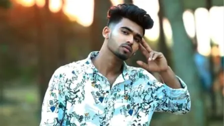 চাঁদপুরে মরিচের গুঁড়া ছিটিয়ে যুবককে কুপিয়ে হত্যার অভিযোগ