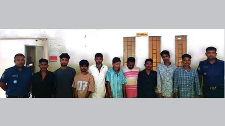 চকরিয়ায় পুলিশের অভিযানে জুয়াড়িসহ গ্রেফতার ৯