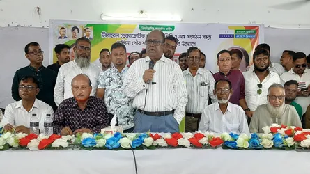 দলীয় প্রতীক ছাতা নিয়ে নির্বাচন করার ঘোষণা রেদোয়ান আহমেদের