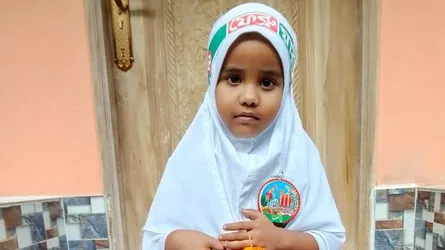 চাঁদপুরে সড়ক দুর্ঘটনায় স্কুলছাত্রীর মৃত্যু