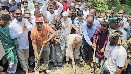 শাহরাস্তিতে খান পুনঃখনন কার্যক্রমের উদ্বোধন