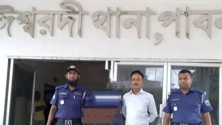 ঈশ্বরদীতে বৈষম্যবিরোধী আন্দোলনে হামলা মামলায় আ’লীগ নেতা চান্না মন্ডল গ্রেফতার