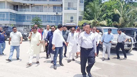 কর্ণফুলী ড্রাইডক পরিদর্শনে ৩ প্রতিমন্ত্রী