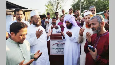 বাঁশখালীতে আড়াই কোটি টাকার সড়ক উন্নয়ন প্রকল্পের উদ্বোধন