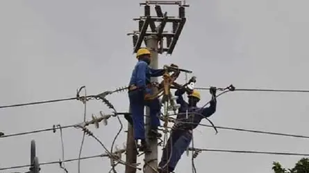 চৌগাছায় ৩৩ কেভি লাইনের নির্মাণ কাজ বন্ধ