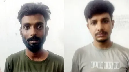 চিরিরবন্দরে ইয়াবাসহ যুবলীগ ও ছাত্রলীগের ২ নেতা আটক