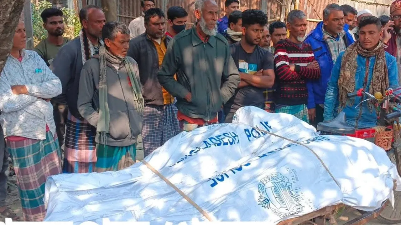 চিরিরবন্দর আত্রাই নদীতে অজ্ঞাত পরিচয় ২ যুবকের লাশ উদ্ধার