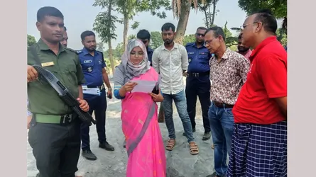 চৌগাছায় কপোতাক্ষ নদের পাড় কাটার দায়ে জরিমানা