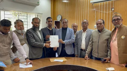 চুয়াডাঙ্গা-২ আসনে বিএনপি প্রার্থী বাবু খানের পক্ষে মনোনয়ন ফরম উত্তোলন