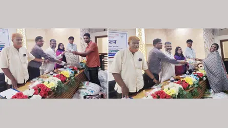 চুয়াডাঙ্গায় ৪৫৫০ ‍কৃষকের মাঝে উচ্চ ফলনশীল বীজ ও সার বিতরণ