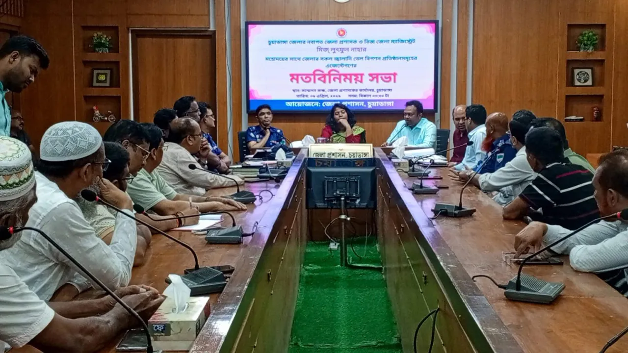 পেট্রোল পাম্পে ভুয়া কৃষক ধরতে পারলে পুরস্কার, আর যাদের জন্য শাস্তি