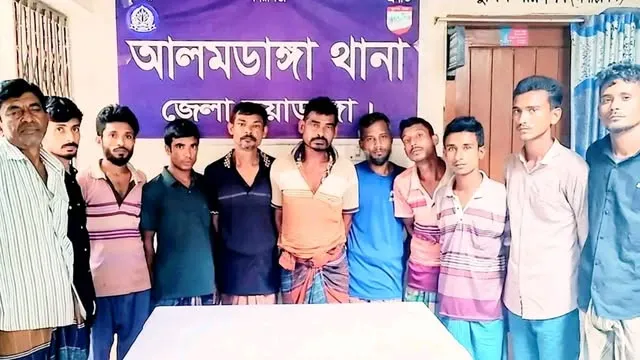 আলমডাঙ্গায় মাদকবিরোধী অভিযানে গ্রেফতার ১১
