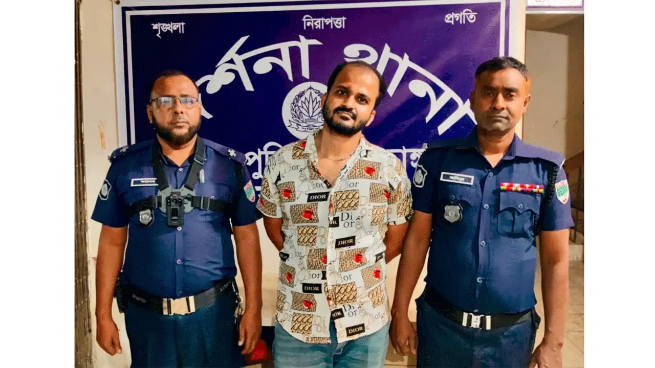 দর্শনায় শীর্ষ সন্ত্রাসী ও মাদককারবারি গ্রেফতার