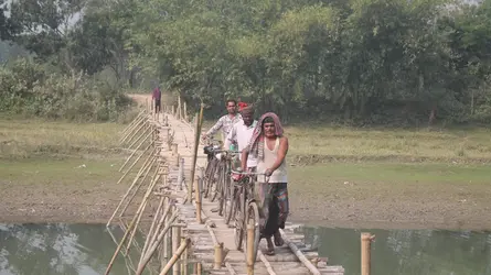 সেতুর অভাবে ৫০ বছর ধরে বাঁশের সাঁকোই ভরসা