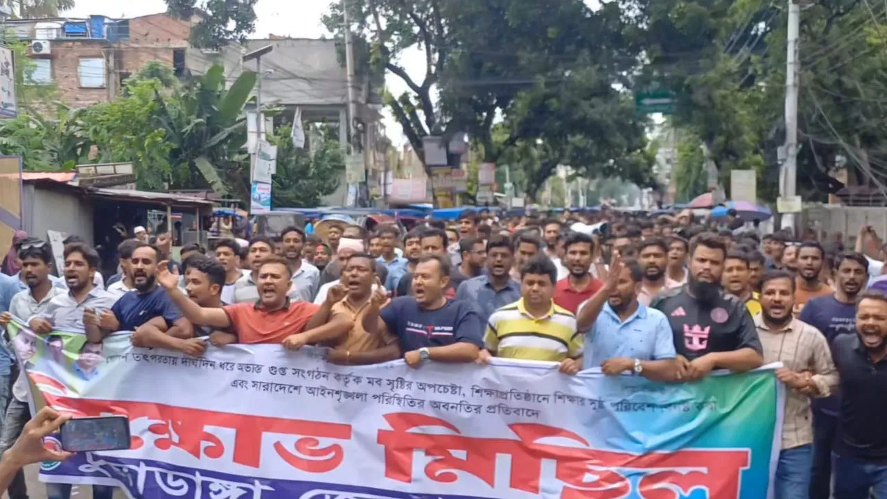 ‘তারেক রহমানকে নিয়ে আর একটা কথা শুনলে রাজপথেই জবাব দেবো’